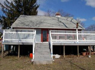 904 Robin Rd, Silver Spring, MD 20901