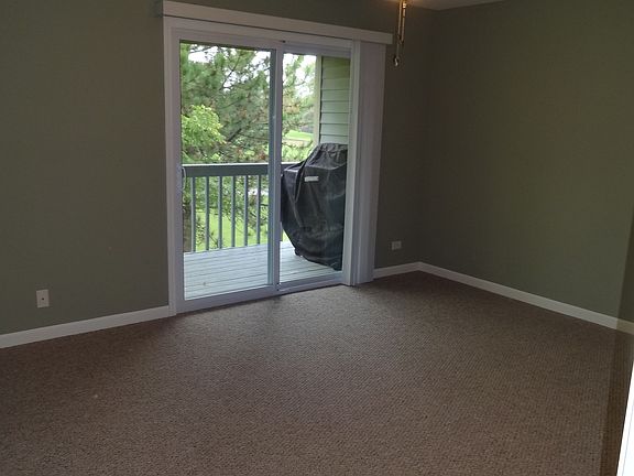 4th image of 1430 Clubhouse Ct