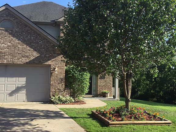 4th image of 272 Clover Valley Dr