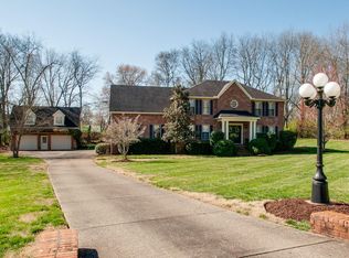 1106 Walnut Grove Dr, Franklin, TN 37069