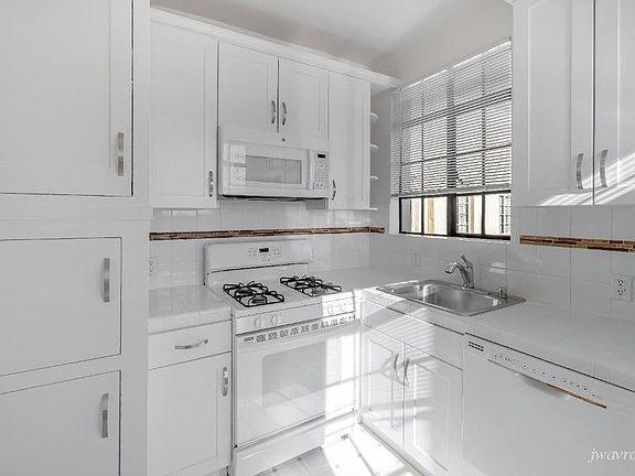 5th image of 56 Hermann St #55-606