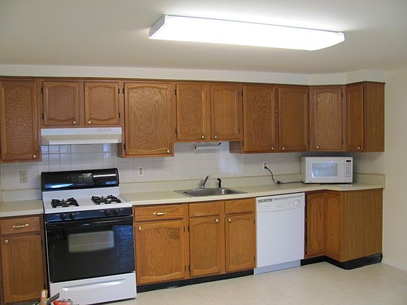 2nd image of 28 Birch Dr