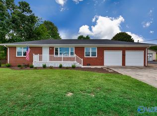 200 James Rd, Owens X Rds, AL 35763