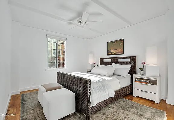 5th image of 333 E 43rd St APT 801