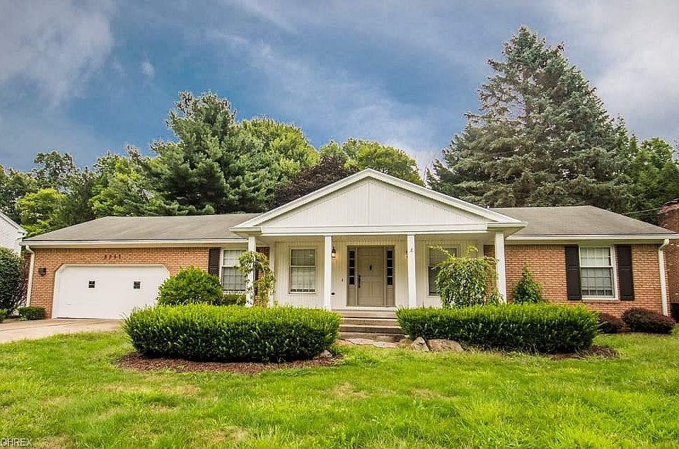 1st image of 8063 Deerpath Dr