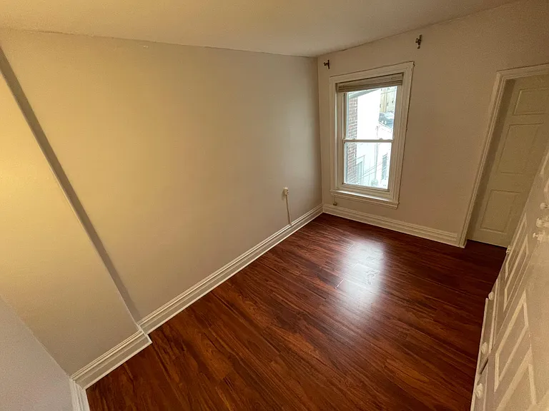 134 N Penn St — Photo 7