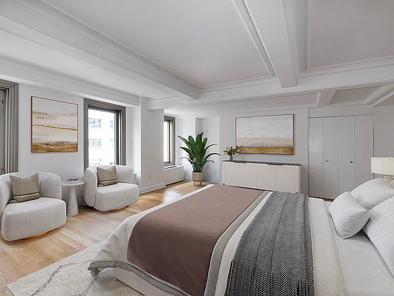 4th image of 101 W 55th St #304