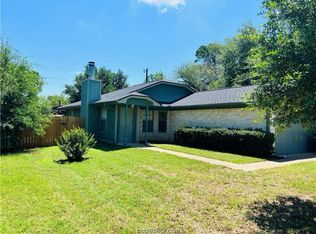 3403 Dallis Dr, College Station, TX 77845