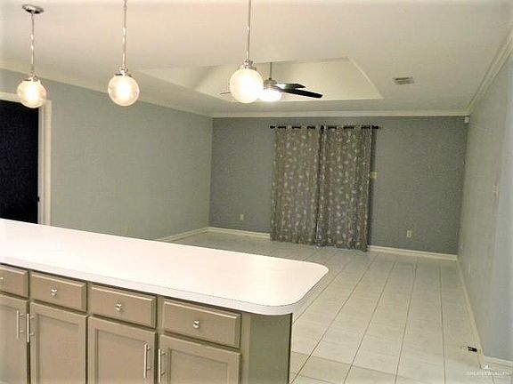 3rd image of 905 Miguel Hidalgo St