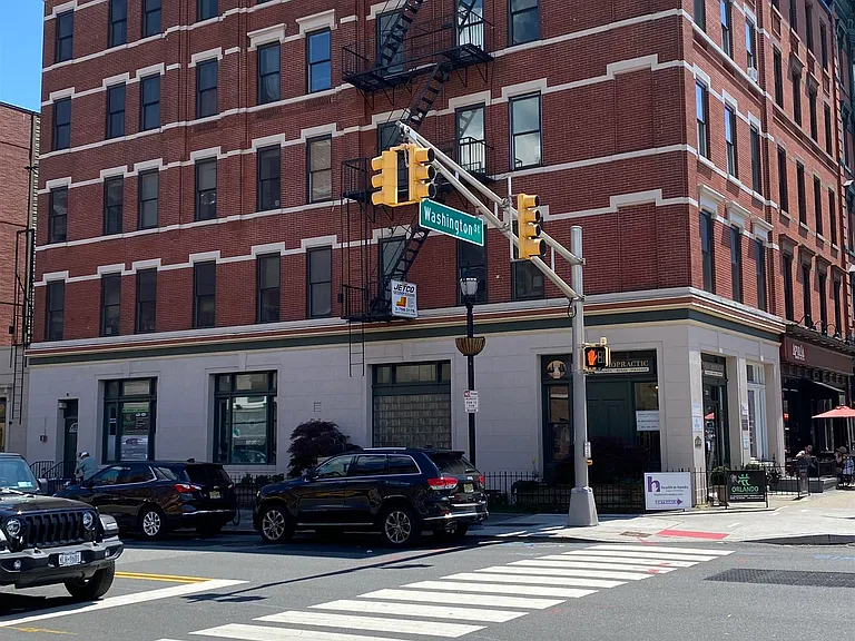 1321 Washington St #2A — Photo 11