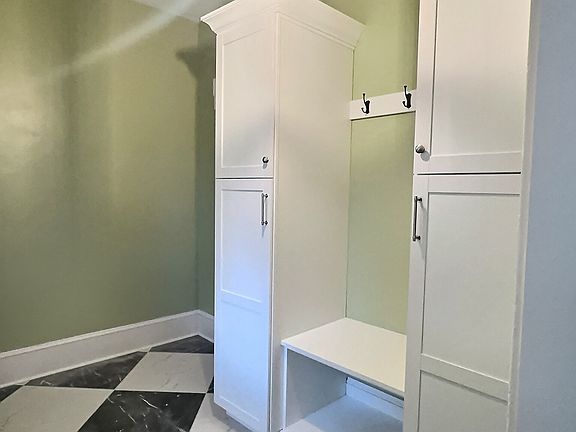 4th image of 712 45th St