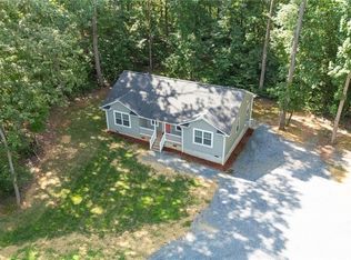 661 Logan Ln, Liberty, NC 27298