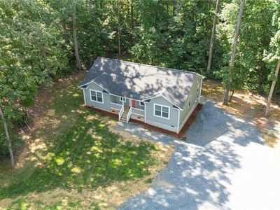 661 Logan Ln, Liberty, NC, 27298