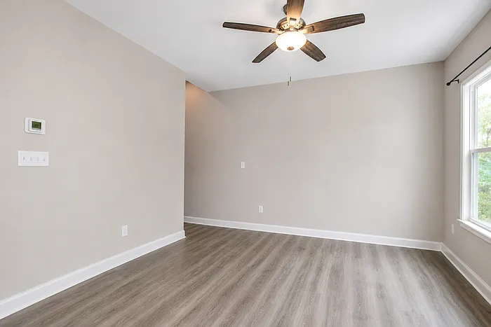 17 Woodland Ter — Photo 12