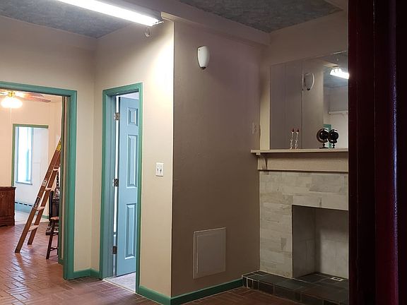 5th image of 225 E Loudon St
