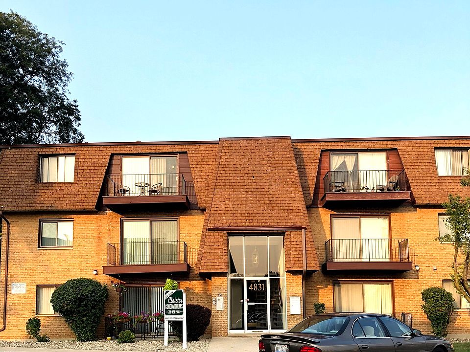 1st image of 4831 W 109th St APT 303
