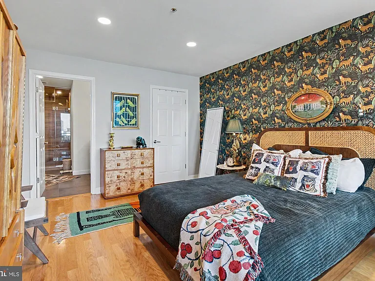 100 Harborview Dr #1001 — Photo 29
