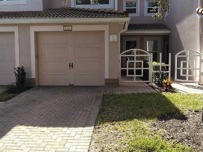 8352 Quimby Cir — Photo 1