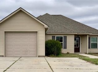 28479 Cameo Ct, Ponchatoula, LA 70454