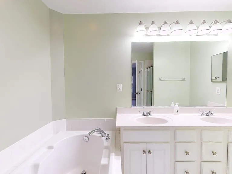 1415 N Scott St #1 — Photo 7