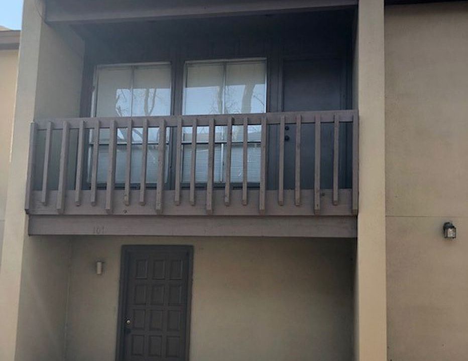 1st image of 1900 Westminster St APT 101