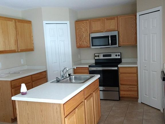 3rd image of 3223 Moe Norman Ct