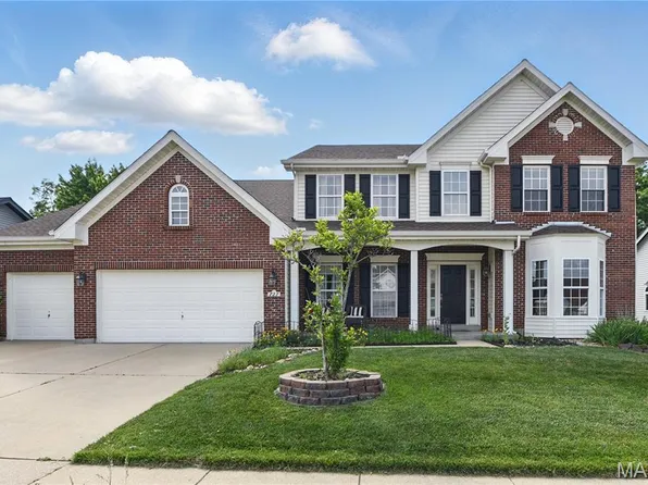 727 Grand View Ridge Ct, Eureka, MO 63025