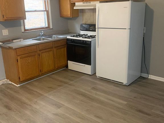 2nd image of 12716 Winchester Ave APT 2E