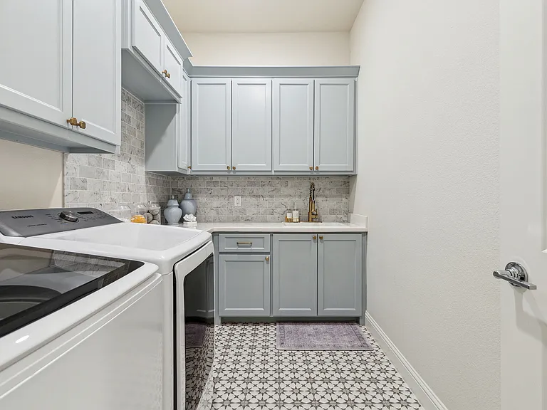 3358 Fuller Dr — Photo 23