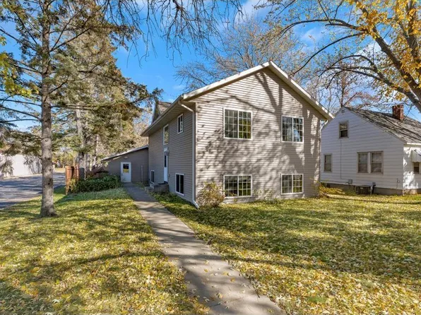 116 Columbia Ave NE, Saint Cloud, MN 56304