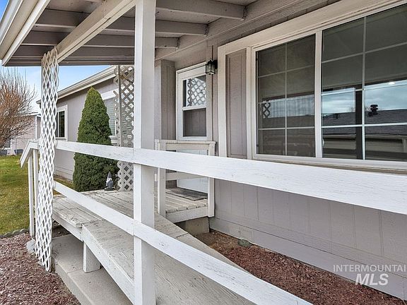 3rd image of 1907 W Flamingo Ave Unit 46