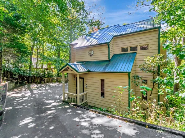 325 Grandview Drive, Seven Devils, NC 28604