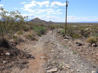6405 N Carrizo Rd, Golden Valley, AZ 86413