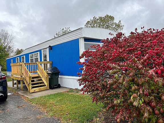 2nd image of 461 W Lytle St Lot 69