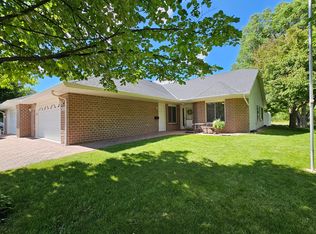 515 Northwoods Ave NE, Hutchinson, MN 55350