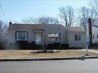 1st image of 138 Claremont St