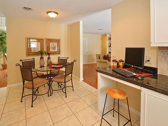 Breakfast Room