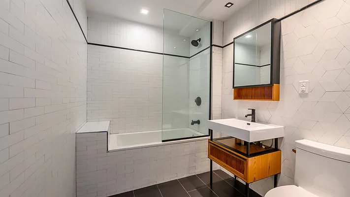 Rented by Nooklyn NYC LLC | media 14