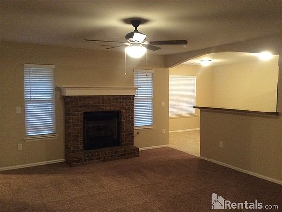 2nd image of 523 E Juniper Ln