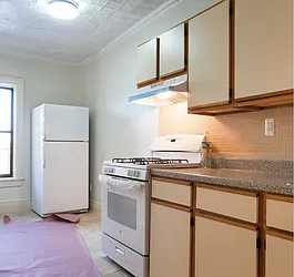 Rented by Marjorie Thompson, LREB