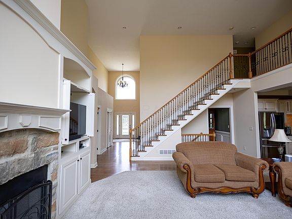 4th image of 13774 Bianca Ct