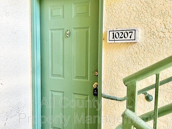 3rd image of 8822 Dunes Ct APT 207