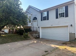 4685 Brennan Woods Dr, High Ridge, MO 63049