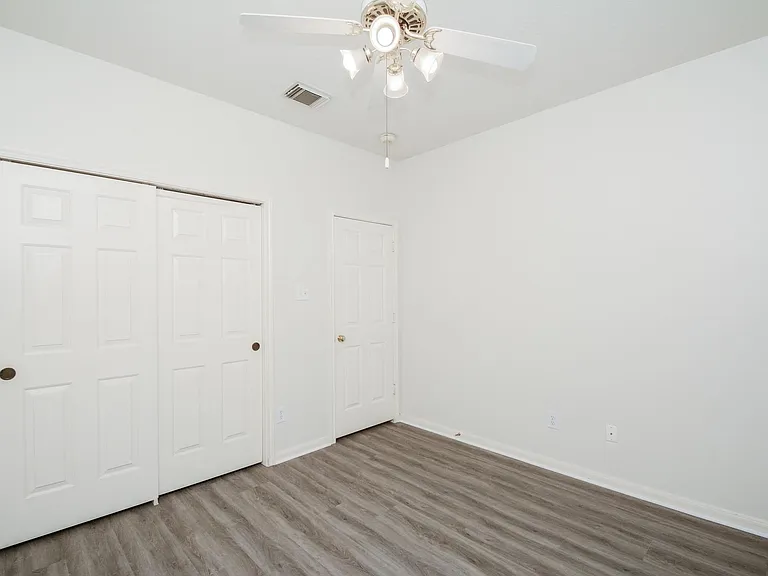 918 Tennyson Dr — Photo 21