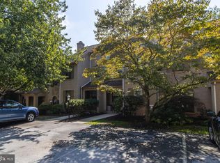 2706 Stoneham Dr, West Chester, PA 19382