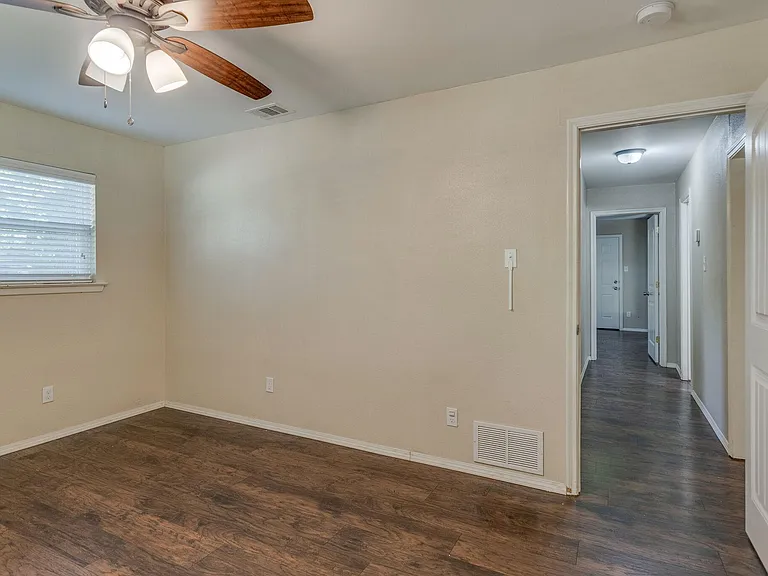 612 Vine St — Photo 3