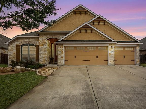 3rd image of 3205 Herradura Dr