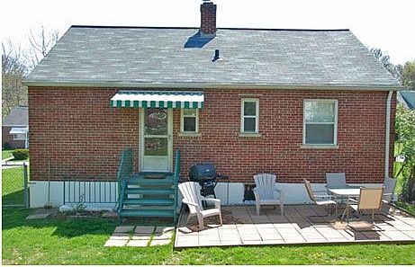 2nd image of 20 Janet Dr
