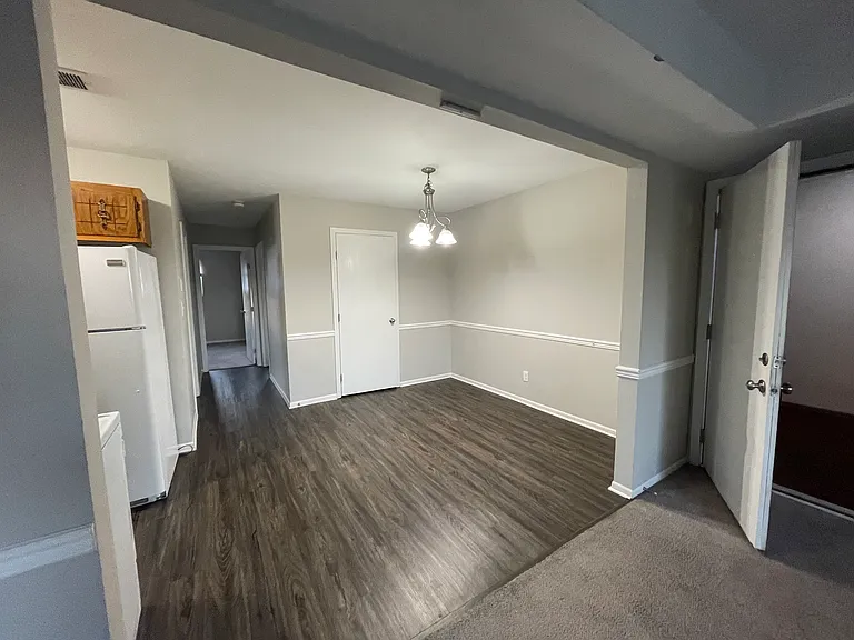 510 Meadowbrook Ln #4 — Photo 10