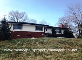 50 Iona Ln, Little Canada, MN 55117